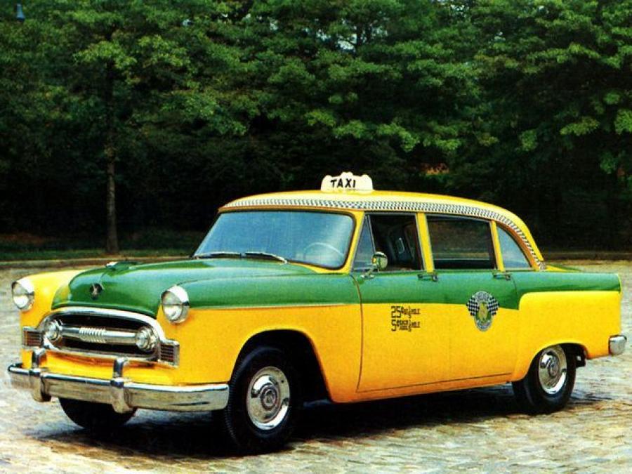  Checker Model A8 Taxi Cab 1956 года  (фото 1 из 10)